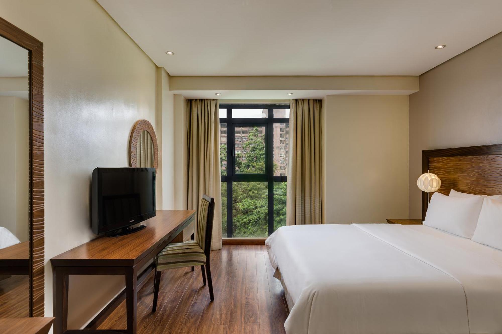 Protea Hotel By Marriott Benin City Select Emotan Esterno foto